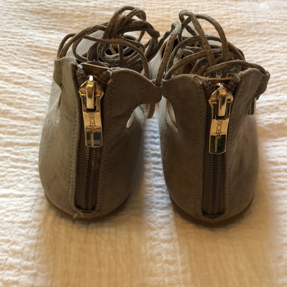 BCBG Generation Tan Faux Suede Tie-up Flat Shoes with Pointed Toe - Picture 4 of 16